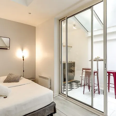 Apartment Tour Eiffel - Luxury Studio Flat